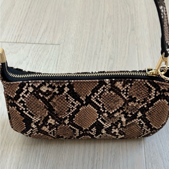 NWT Forever 21 Snakeskin Pattern Small Purse - Picture 3 of 4